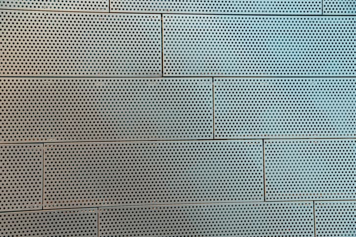 Gevelpanelen van geperforeerd metaal